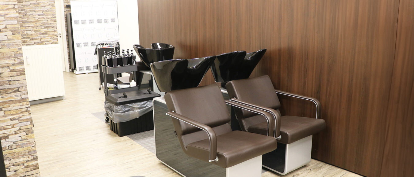 Hairclub by Sascha Mylenbusch - Der HairClub - Friseur in Düsseldorf - Waschbecken